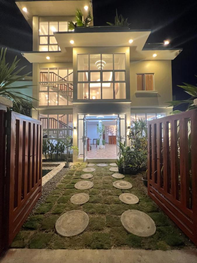 Rich-Vania Suites General Luna (Surigao del Norte) Exterior foto