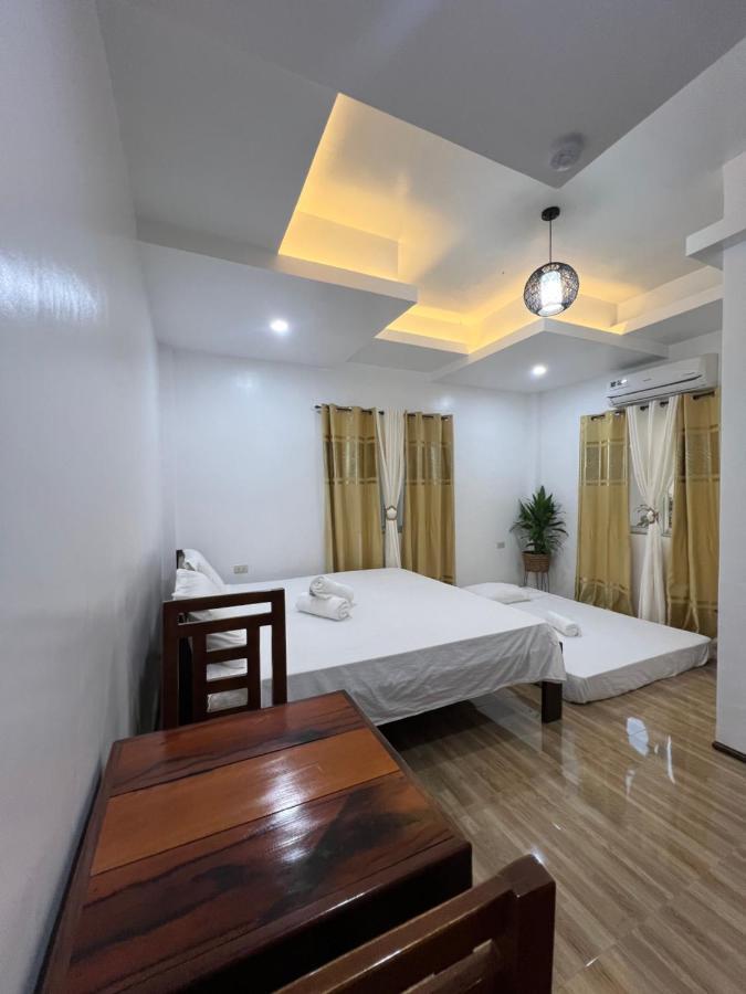 Rich-Vania Suites General Luna (Surigao del Norte) Exterior foto