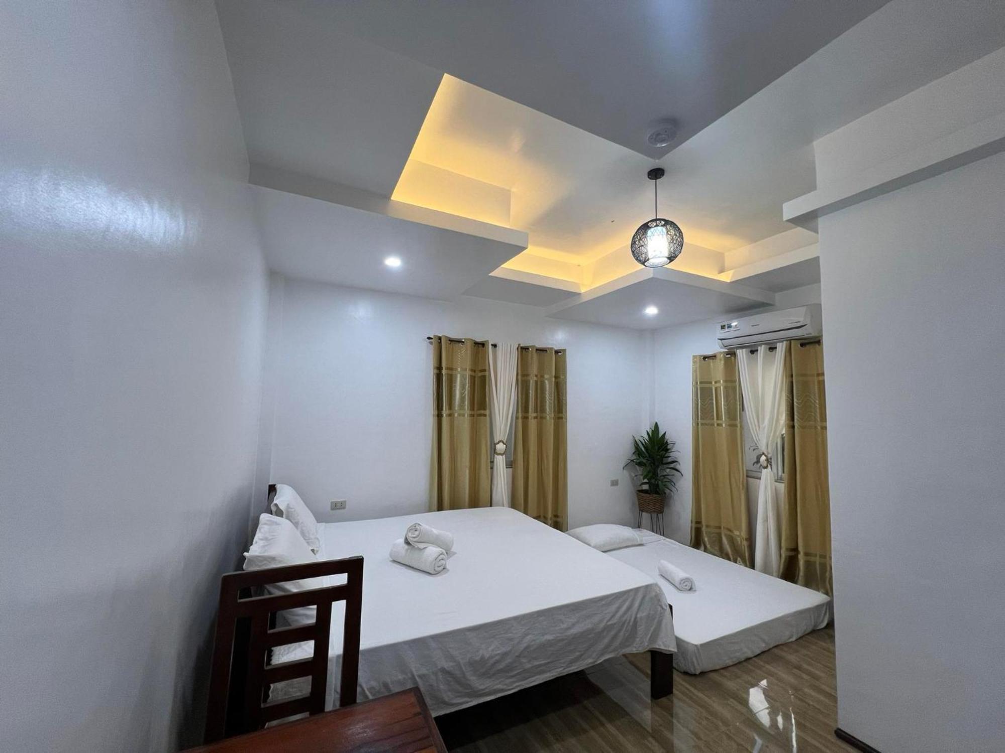 Rich-Vania Suites General Luna (Surigao del Norte) Exterior foto