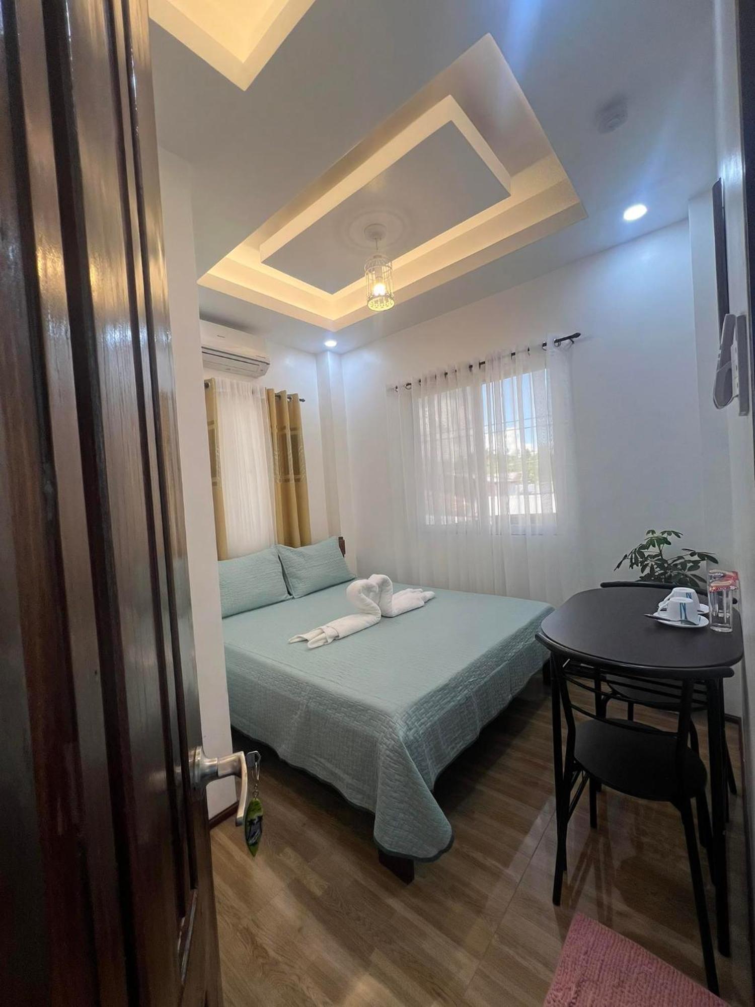Rich-Vania Suites General Luna (Surigao del Norte) Exterior foto